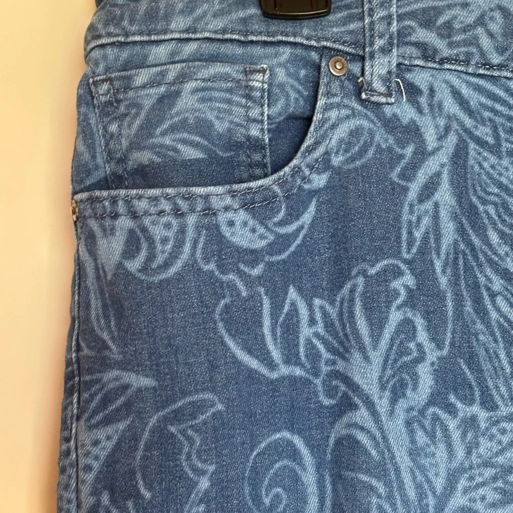 Chico's Blue Straight Leg Jeans with Classic Denim Style - Picture 2 of 6